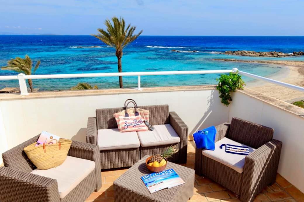אס פוחולס Apartamentos Sa Varadero Fronte Mar Espujols מראה חיצוני תמונה